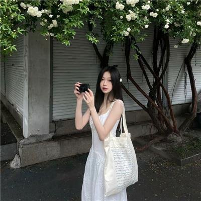 黑白游龙
